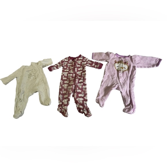 Carter's Other - 🌸3/$30🌸 Onesies Pink Blue Purple White Fleece Three Size 0 - 3M